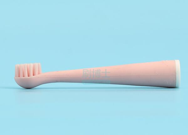 兒童電動牙刷選購指南：寶寶牙刷選擇的五大要點(diǎn)