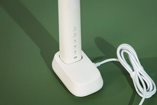 聲波震動牙刷充電方式