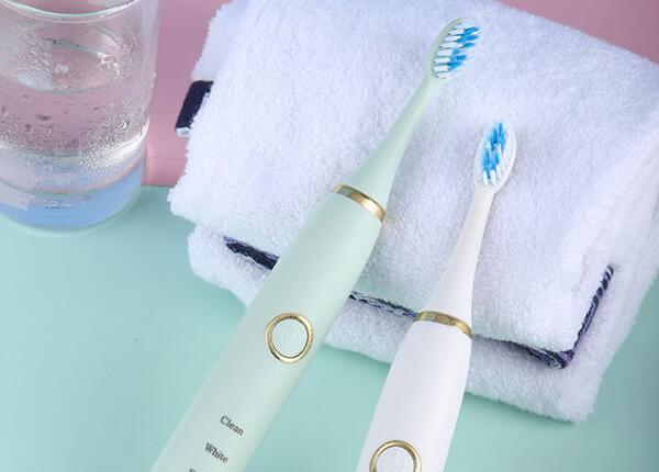 電動牙刷充電要多久？電動牙刷充電時，必看！