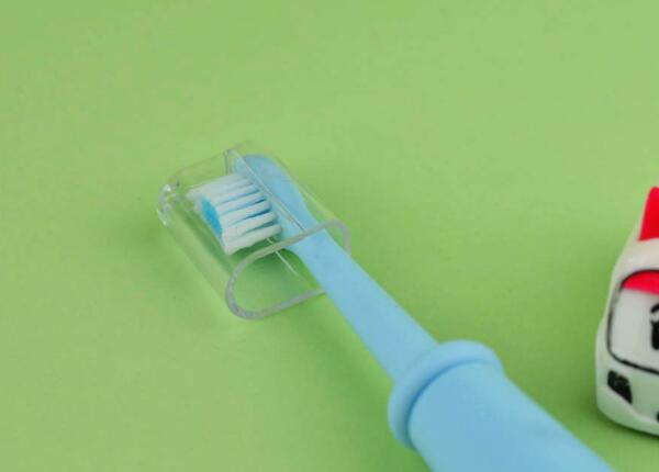 兒童電動牙刷選擇：兒童電動牙刷這樣選！不怕寶寶刷不好牙！