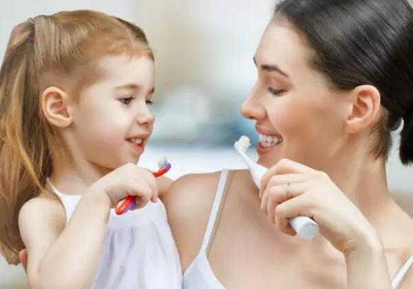 兒童電動(dòng)牙刷使用常識(shí)