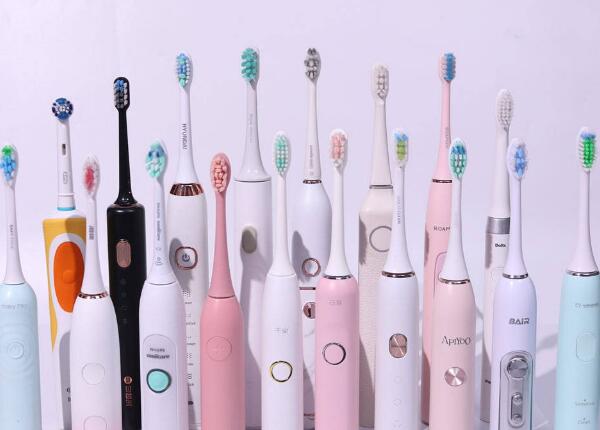 如何挑選合適的電動牙刷？牙醫(yī)教你選購到滿意的電動牙刷