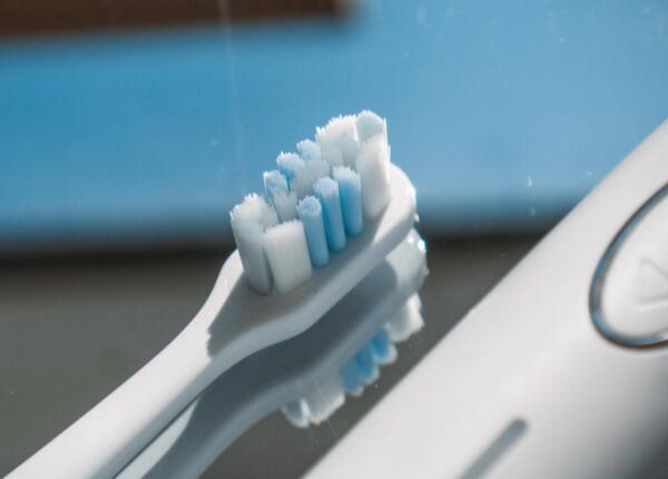 過(guò)硬的刷毛不適合國(guó)人的原因