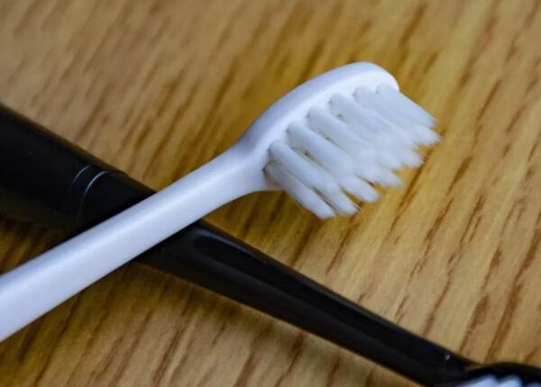 電動牙刷震動頭更換價(jià)格 電動牙刷震動頭更換注意事項(xiàng)