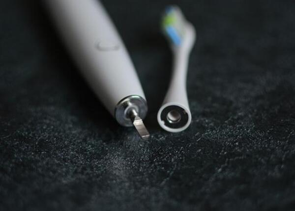 怎么樣使用小米電動牙刷？小米電動牙刷使用正確方法分享