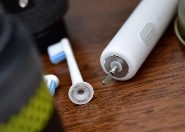 小米牙刷電動(dòng)牙刷怎么使用？小米電動(dòng)牙刷的使用指南