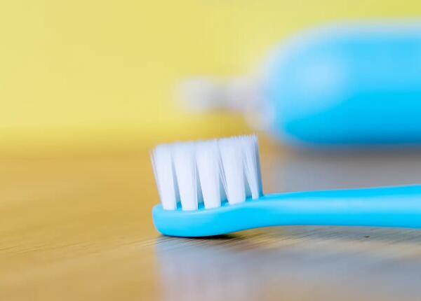 小孩正確用電動牙刷的技巧 小孩正確用電動牙刷的技巧